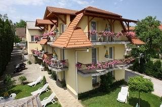 Tim Pa Apartmanház  Частные апартаменты